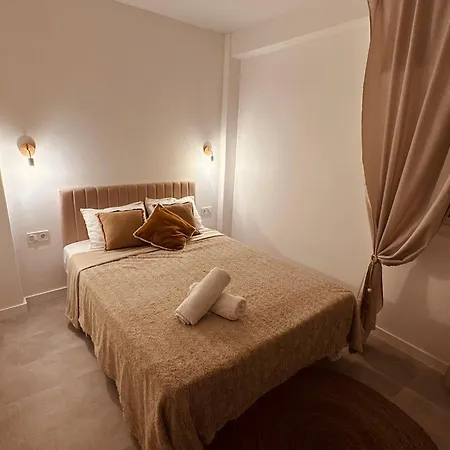Royal Luxury